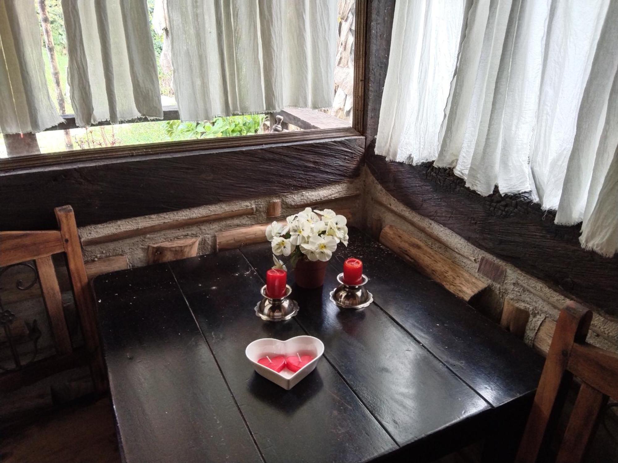 Tarragona Hostal Санта Роса де Кабал Стая снимка