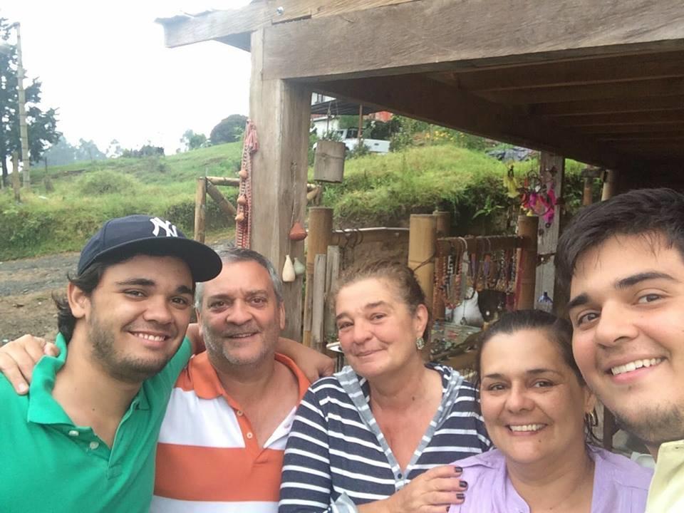 Tarragona Hostal Санта Роса де Кабал Екстериор снимка